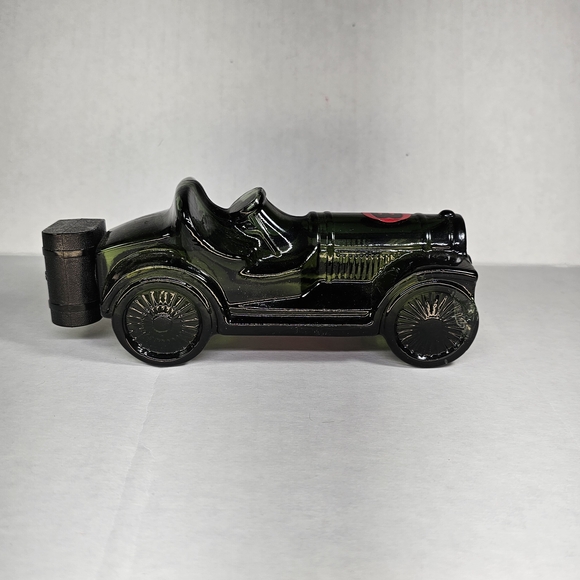 Avon Straight 8 Car Shaped Bottle. - Picture 6 of 6